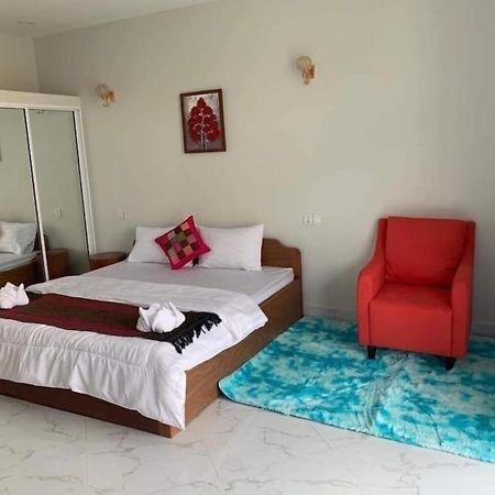 Boutique Kampot Hotel Exterior photo