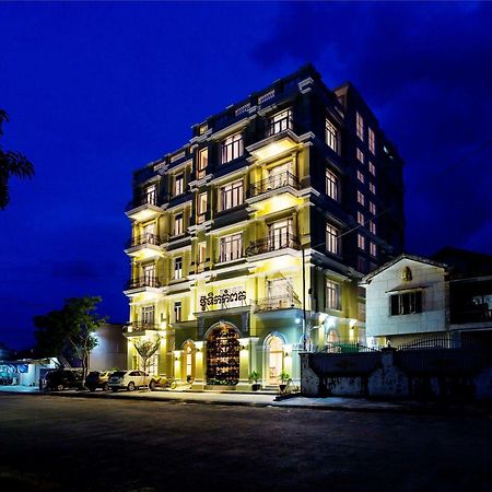 Boutique Kampot Hotel Exterior photo