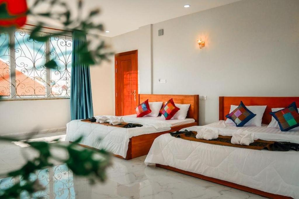 Boutique Kampot Hotel Exterior photo
