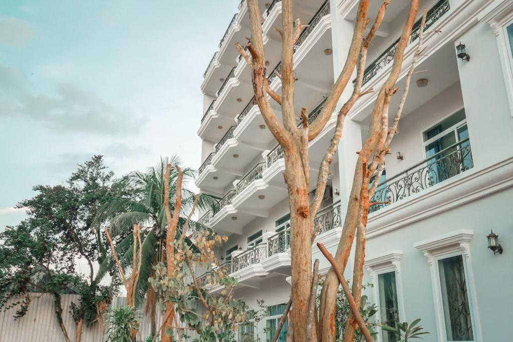 Boutique Kampot Hotel Exterior photo