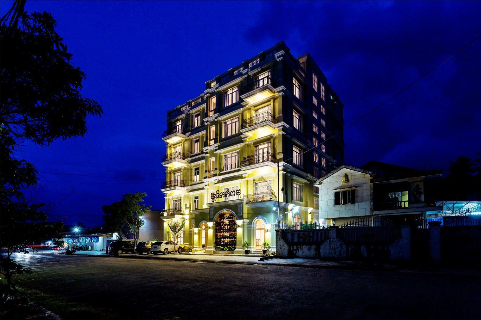 Boutique Kampot Hotel Exterior photo